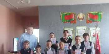 Торжественная линейка, посвящённая началу 4-ой четверти